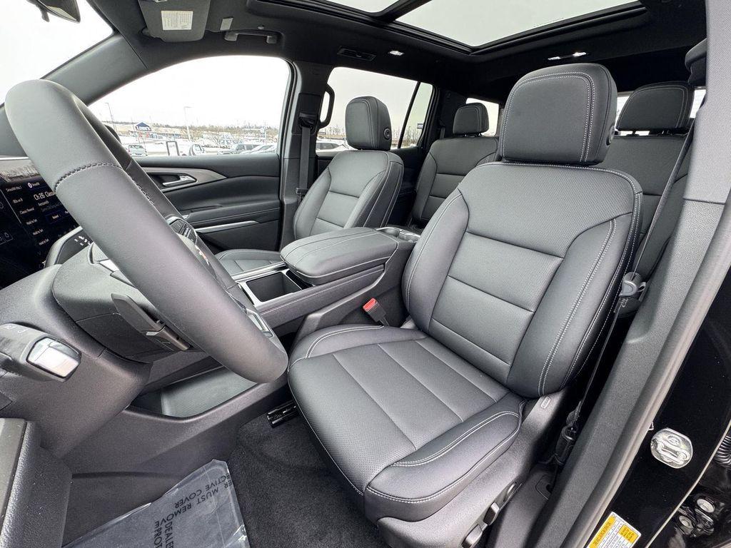 new 2026 Chevrolet Traverse car, priced at $46,494