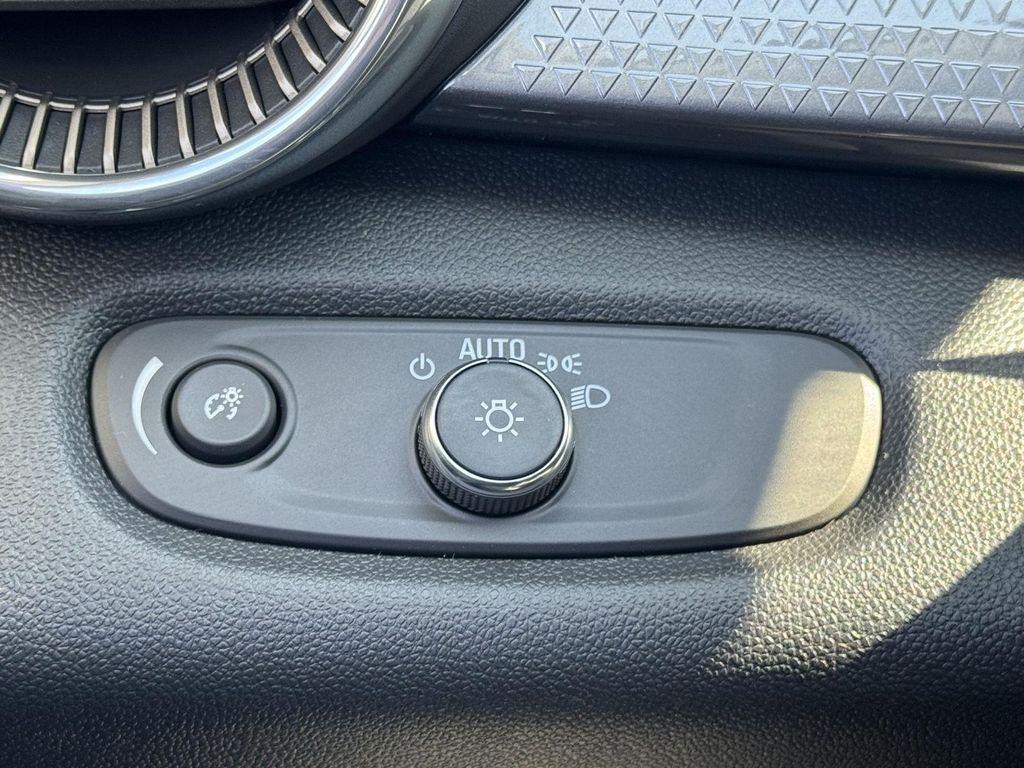 new 2026 Chevrolet Trax car, priced at $25,926