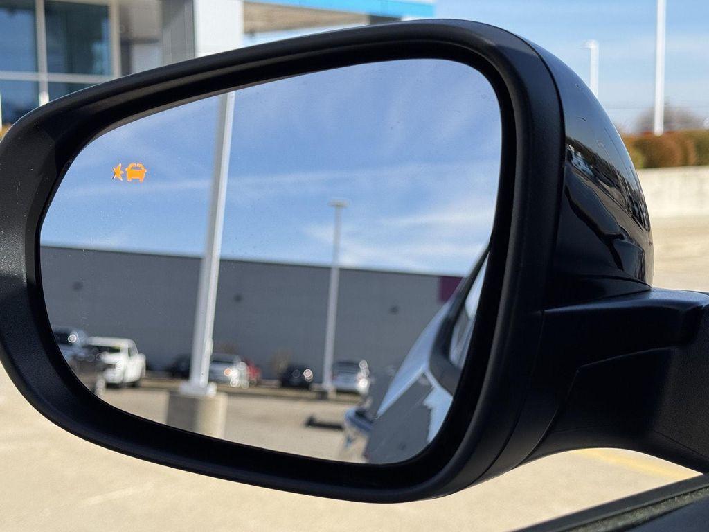 new 2026 Chevrolet Trax car, priced at $25,926