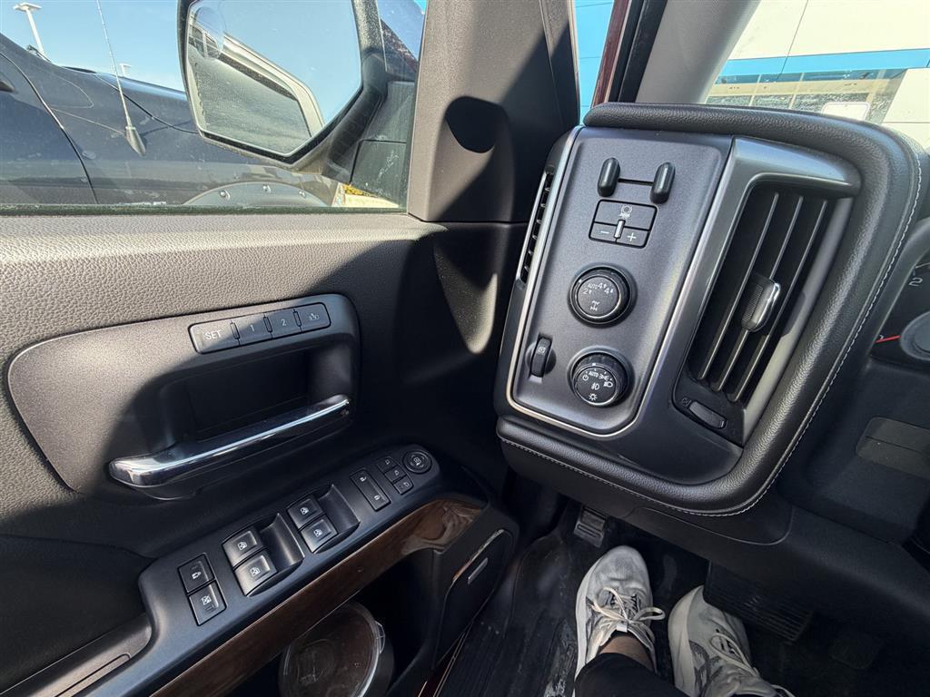 used 2017 Chevrolet Silverado 1500 car, priced at $28,000