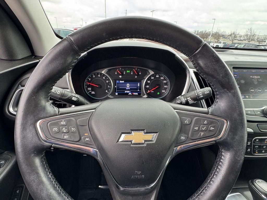 used 2021 Chevrolet Equinox car, priced at $19,000