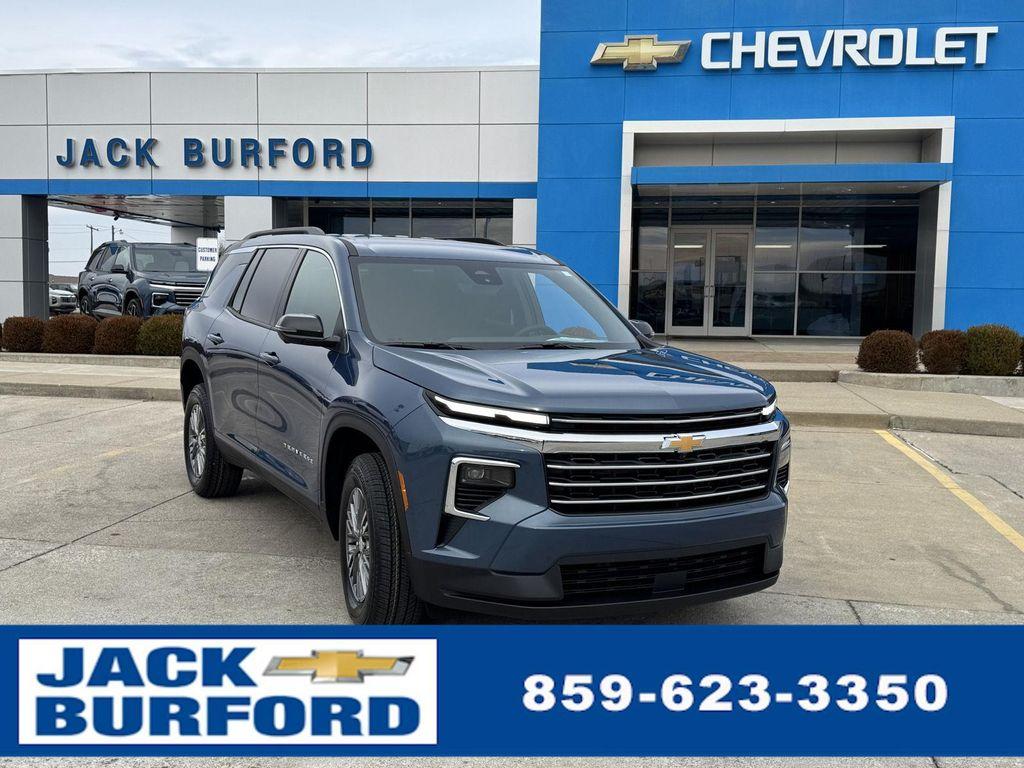 new 2026 Chevrolet Traverse car, priced at $41,226