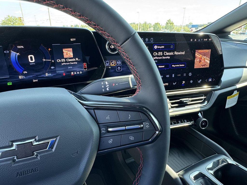 new 2026 Chevrolet Equinox EV car, priced at $32,076