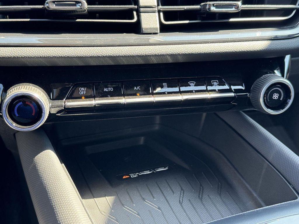 new 2026 Chevrolet Equinox EV car, priced at $32,076