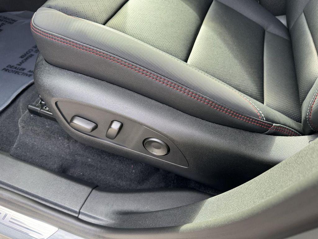 new 2026 Chevrolet Traverse car, priced at $54,326