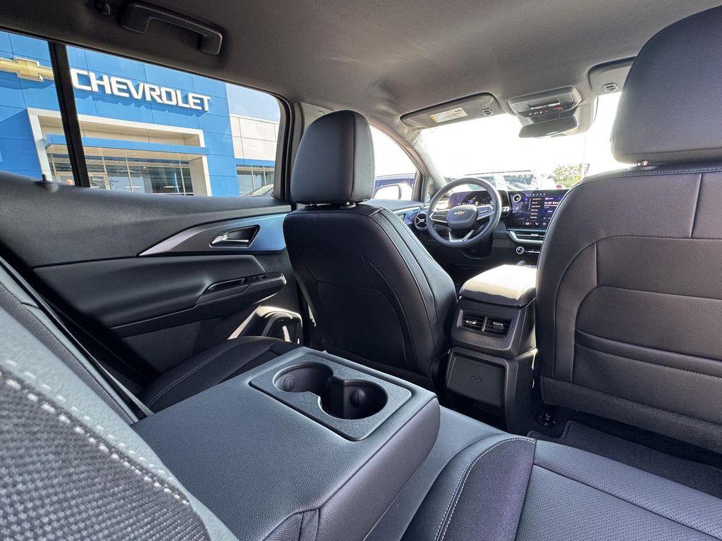 new 2026 Chevrolet Equinox EV car, priced at $30,626