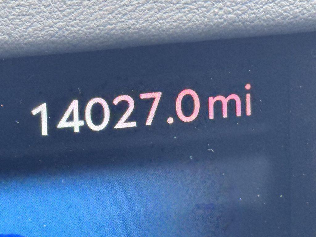 used 2025 Lincoln Nautilus car, priced at $56,000