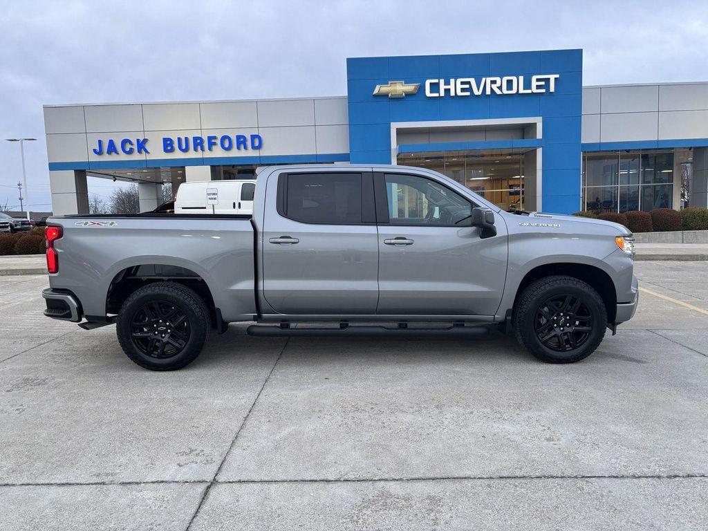 new 2026 Chevrolet Silverado 1500 car, priced at $45,305