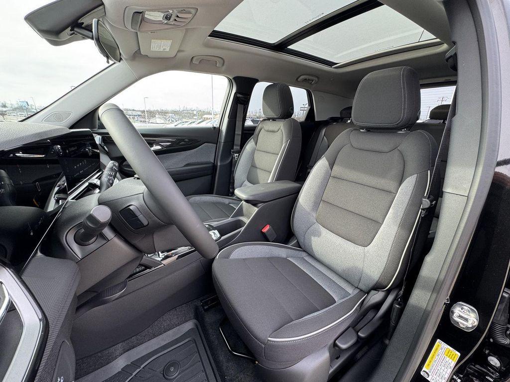 new 2026 Chevrolet TrailBlazer car, priced at $28,626