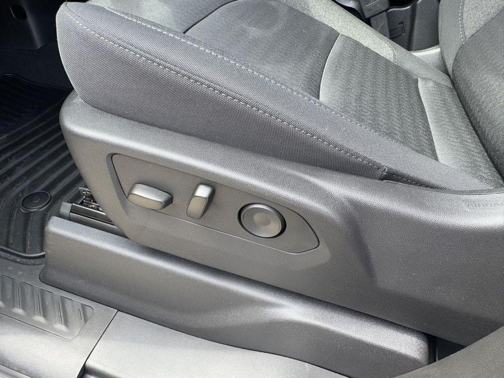 new 2025 Chevrolet Silverado 2500 car, priced at $60,426