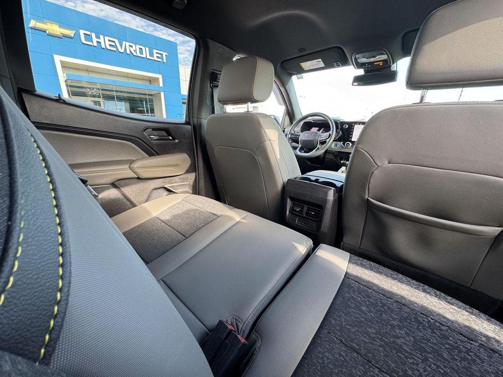 used 2024 Chevrolet Colorado car, priced at $43,000