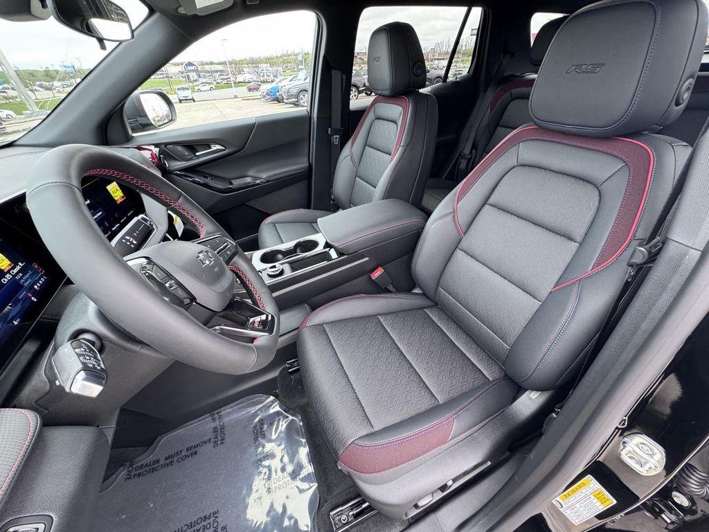 new 2026 Chevrolet Equinox car, priced at $33,595