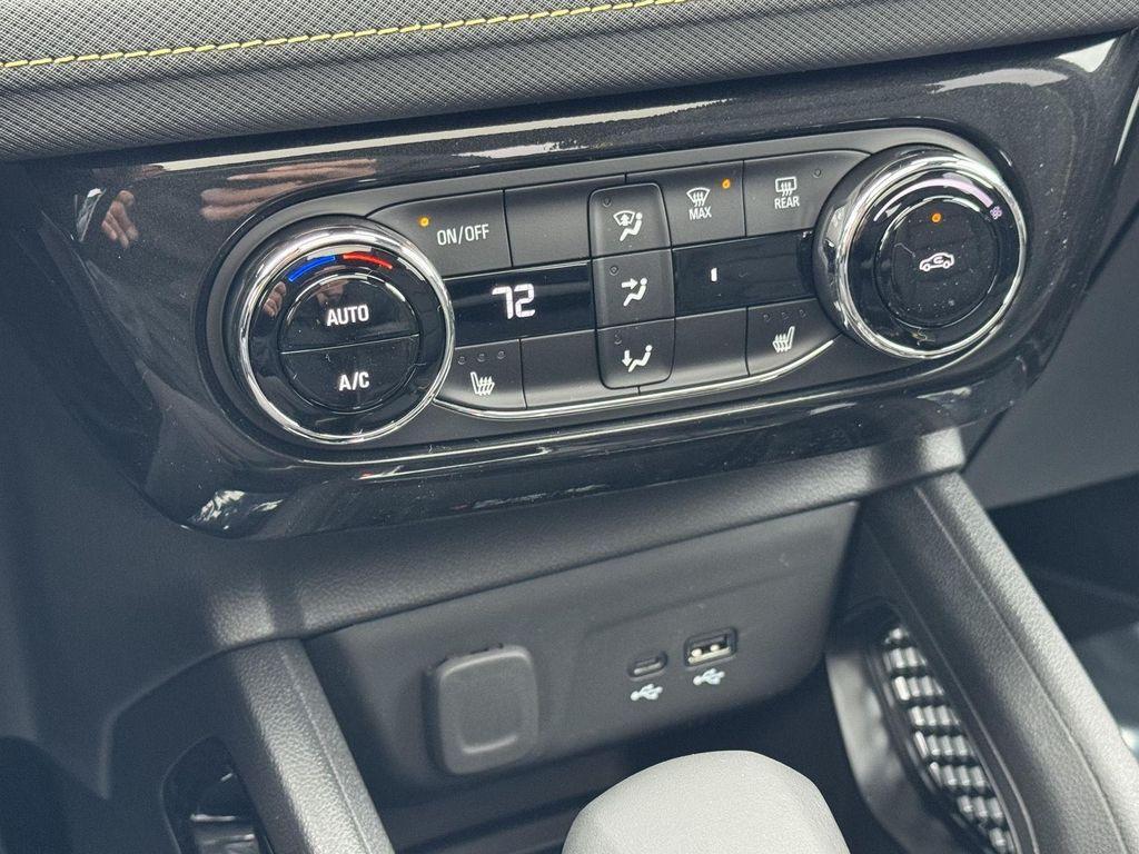 new 2026 Chevrolet TrailBlazer car, priced at $32,026