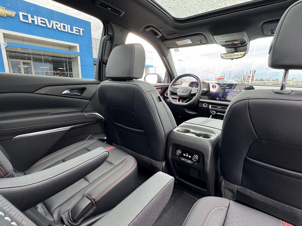 new 2026 Chevrolet Traverse car, priced at $56,126
