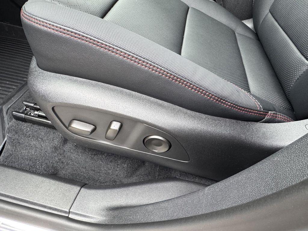 new 2026 Chevrolet Traverse car, priced at $56,126