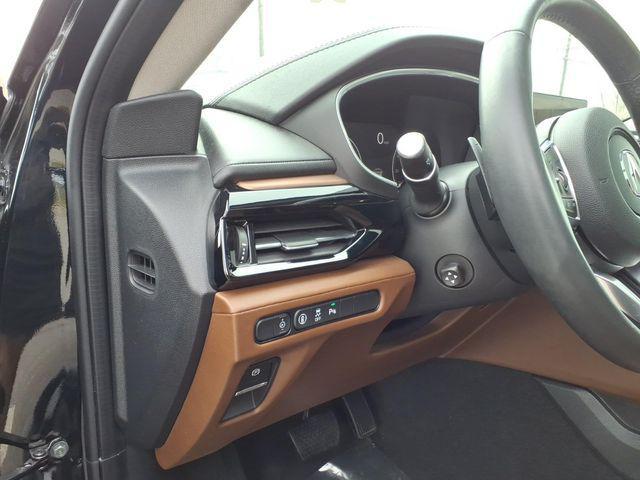 used 2024 Acura MDX car, priced at $36,637