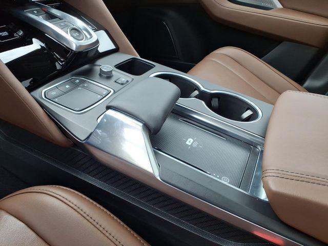 used 2024 Acura MDX car, priced at $36,637