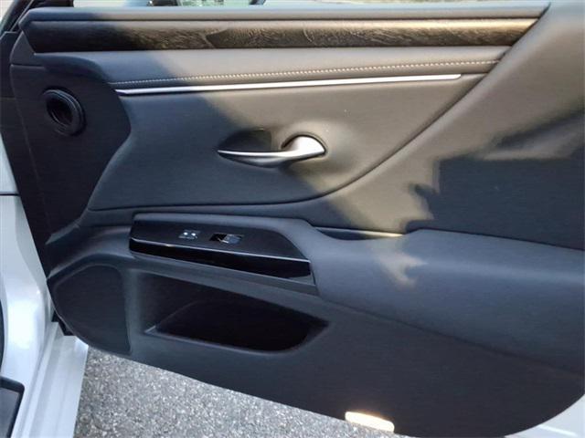 used 2023 Lexus ES 350 car, priced at $34,399