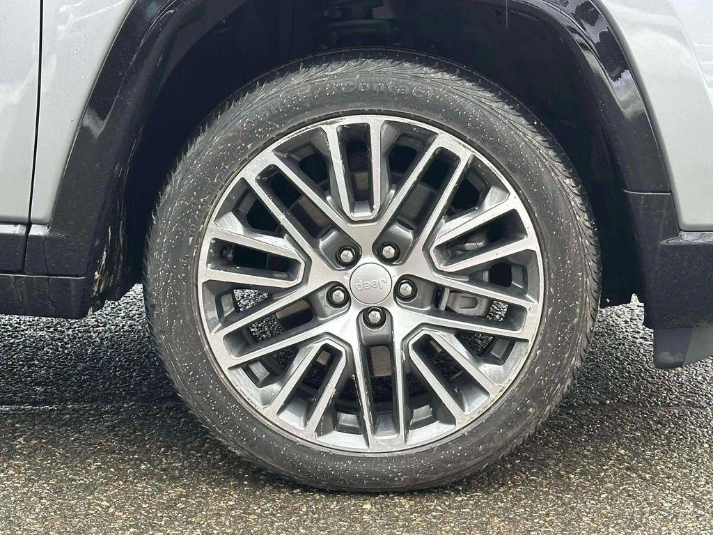 used 2024 Jeep Compass car, priced at $25,991