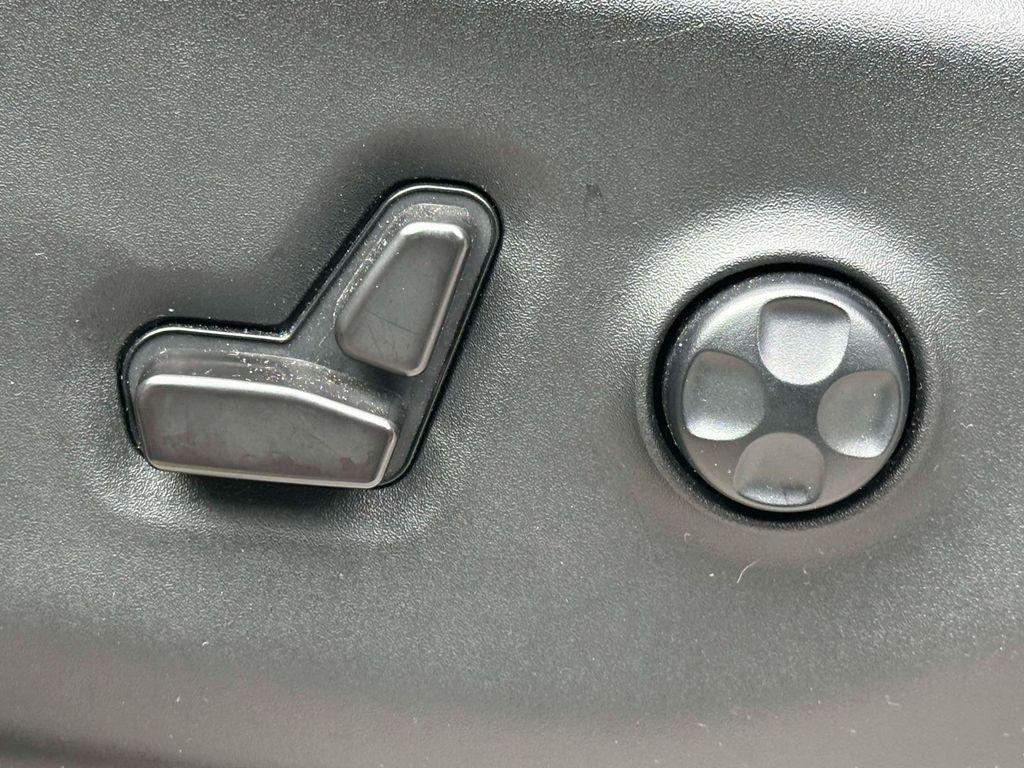 used 2022 Chrysler Pacifica car, priced at $29,991