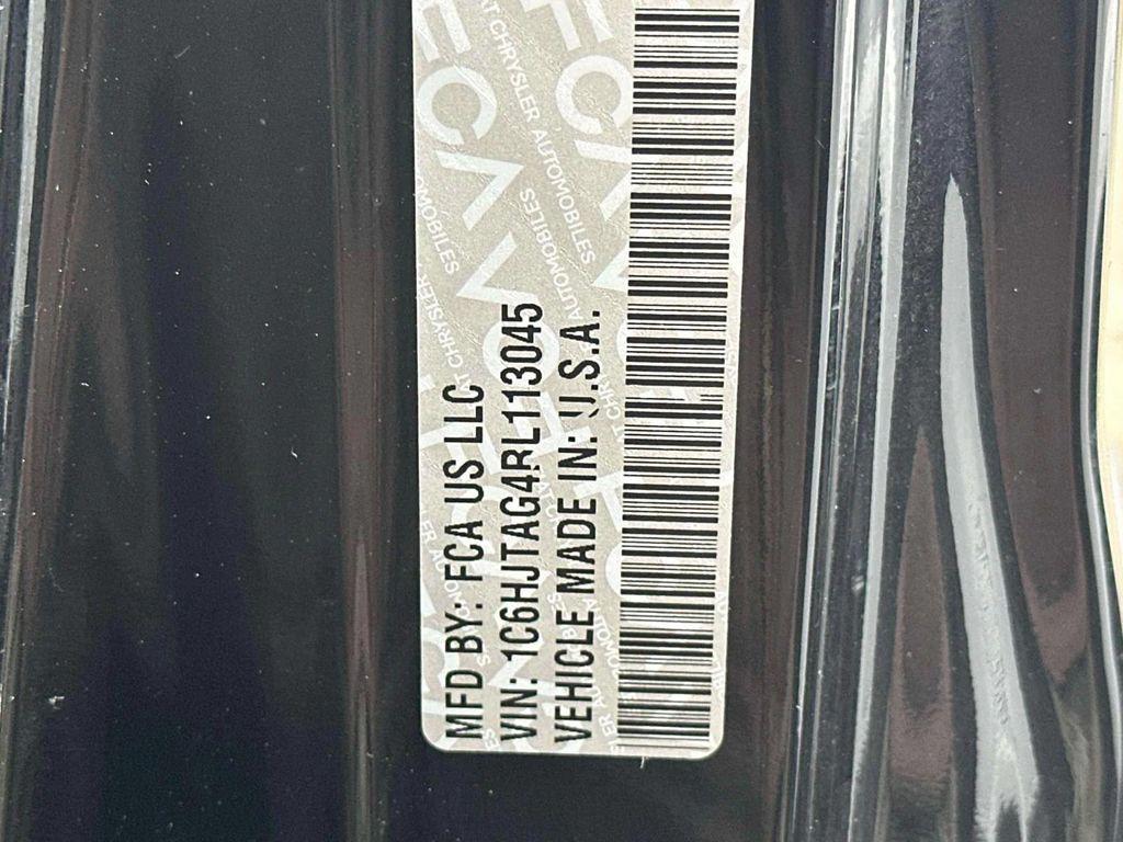 used 2024 Jeep Gladiator car, priced at $34,491