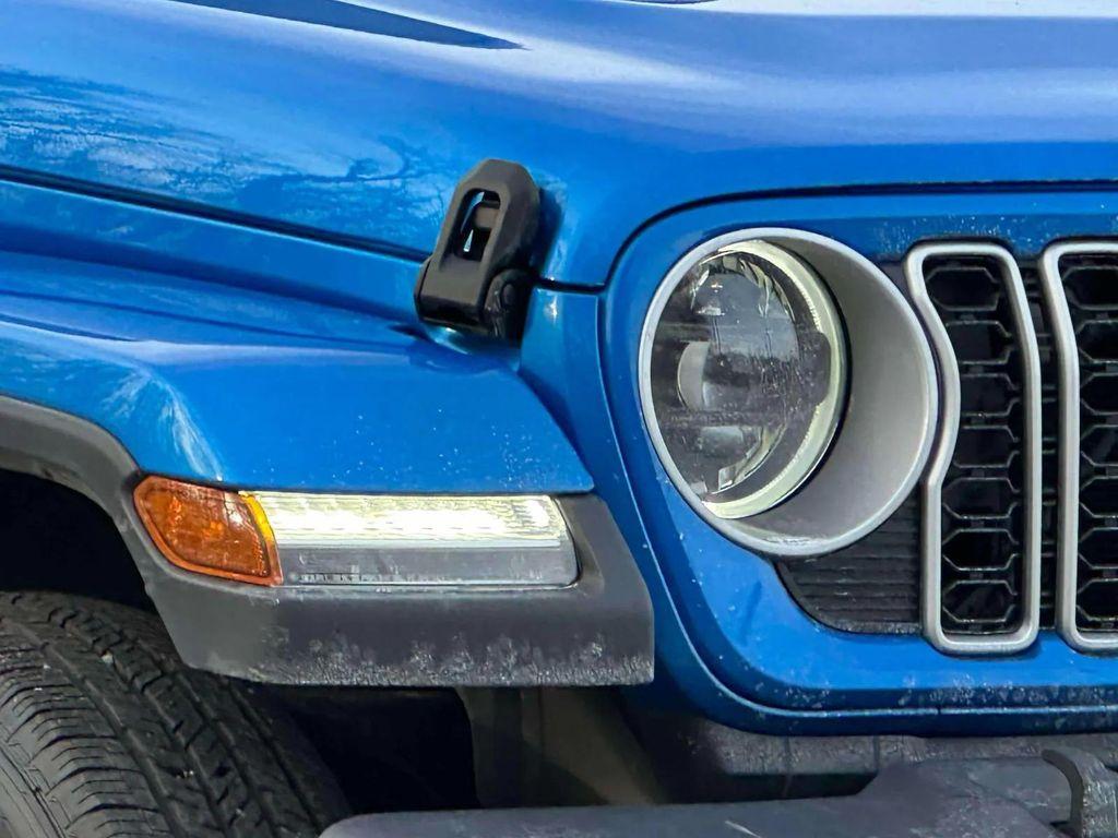 used 2025 Jeep Wrangler car, priced at $36,991