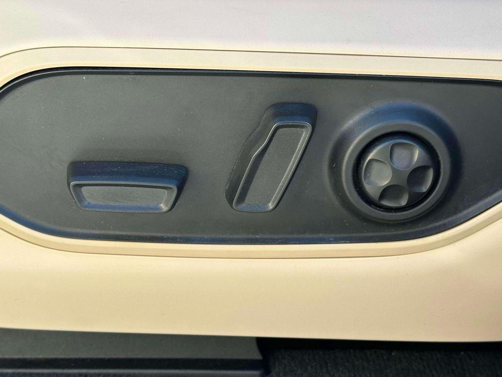 used 2023 Jeep Grand Cherokee car, priced at $32,991