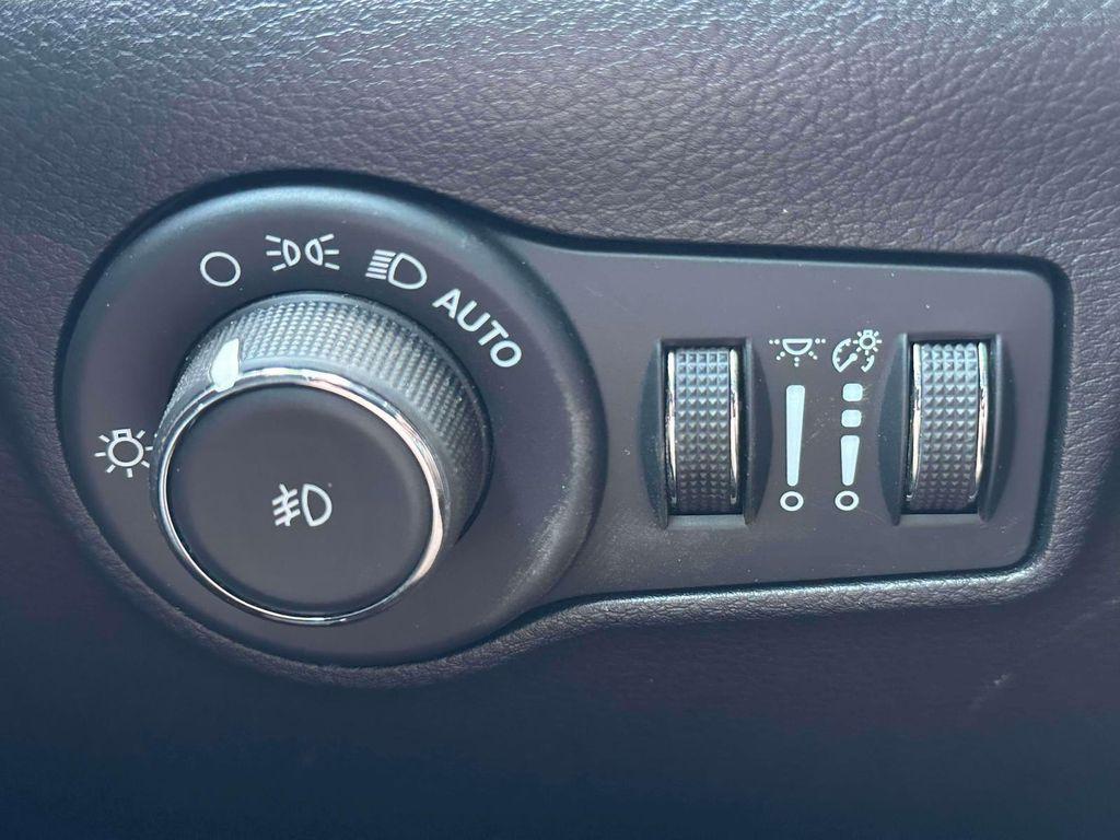 used 2022 Jeep Compass car, priced at $24,990