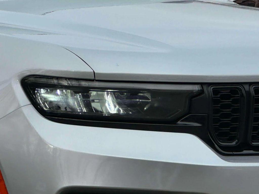 used 2024 Jeep Grand Cherokee car, priced at $31,991