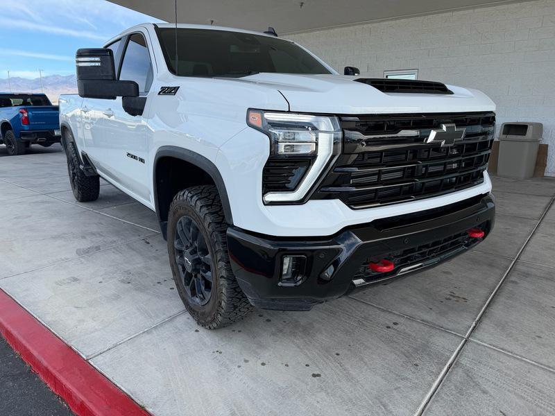 used 2025 Chevrolet Silverado 2500 car, priced at $62,920