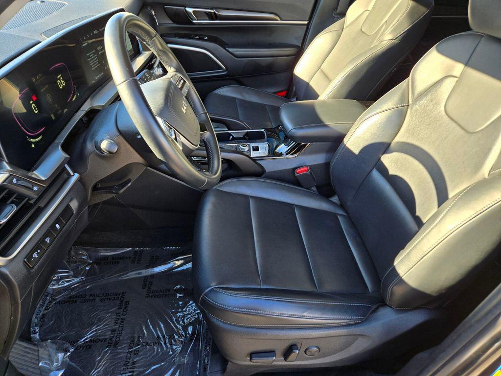 used 2024 Kia Telluride car, priced at $41,991