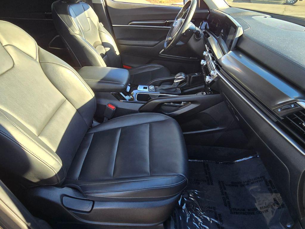 used 2024 Kia Telluride car, priced at $41,991