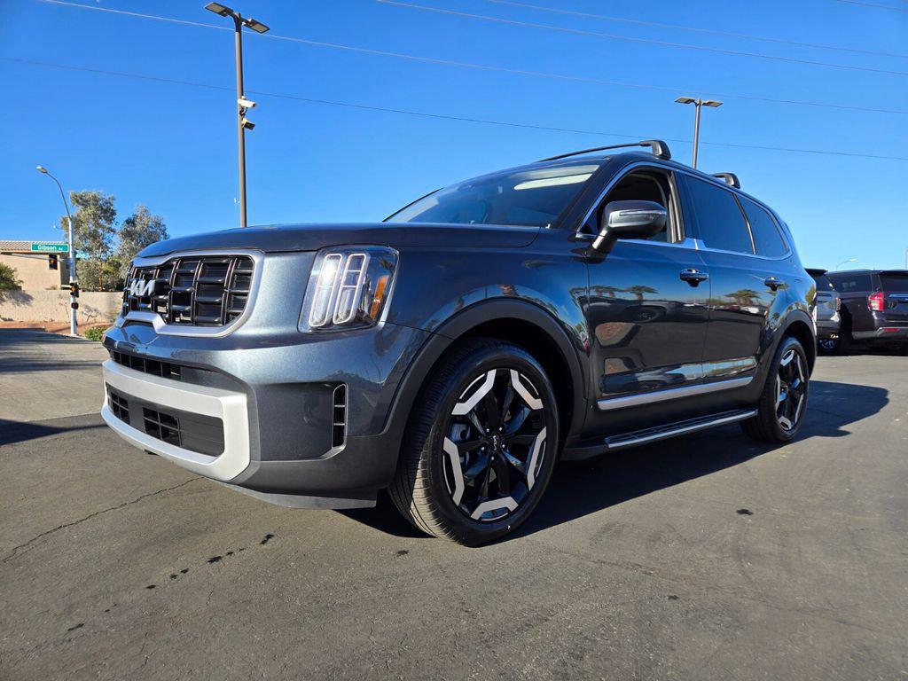 used 2024 Kia Telluride car, priced at $41,991