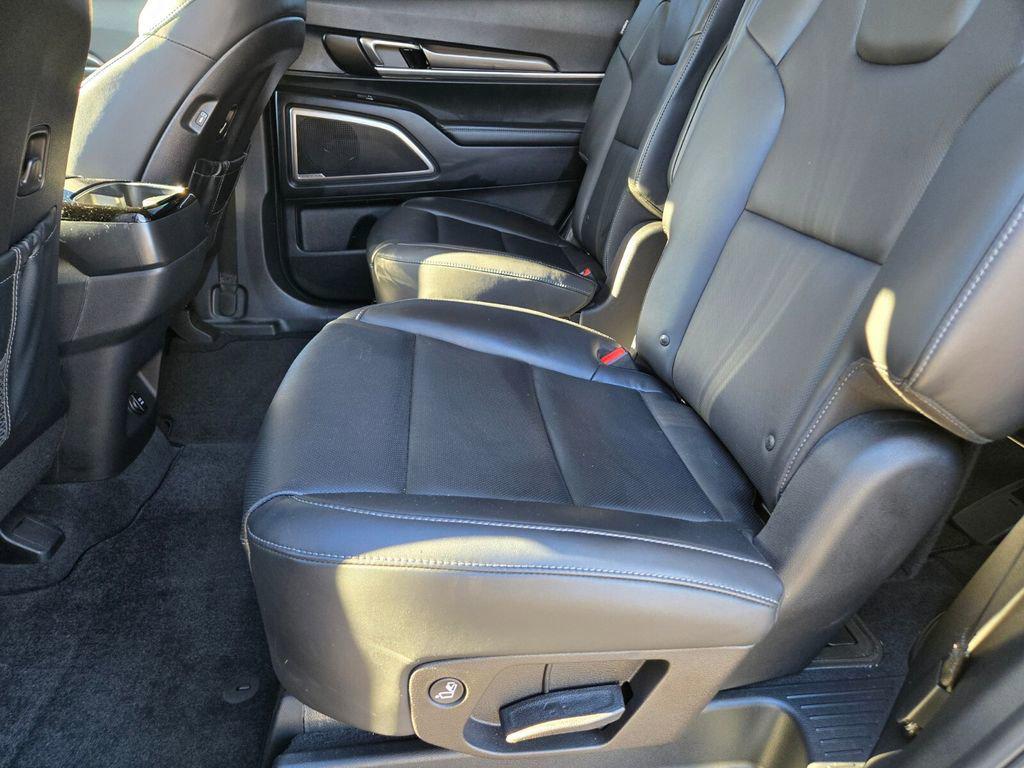 used 2024 Kia Telluride car, priced at $41,991