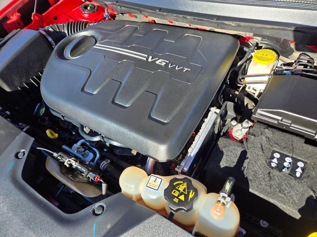 used 2019 Jeep Cherokee car, priced at $18,686