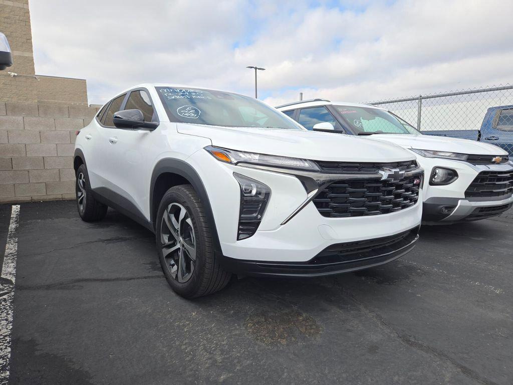 used 2024 Chevrolet Trax car, priced at $22,261