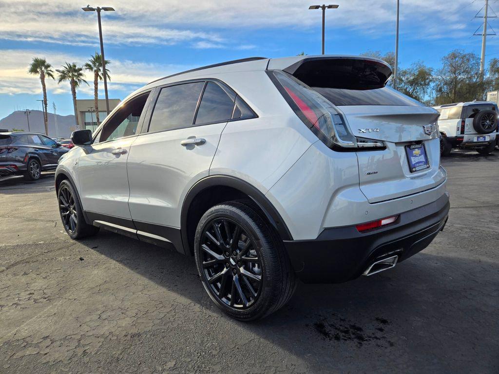 used 2022 Cadillac XT4 car, priced at $27,993