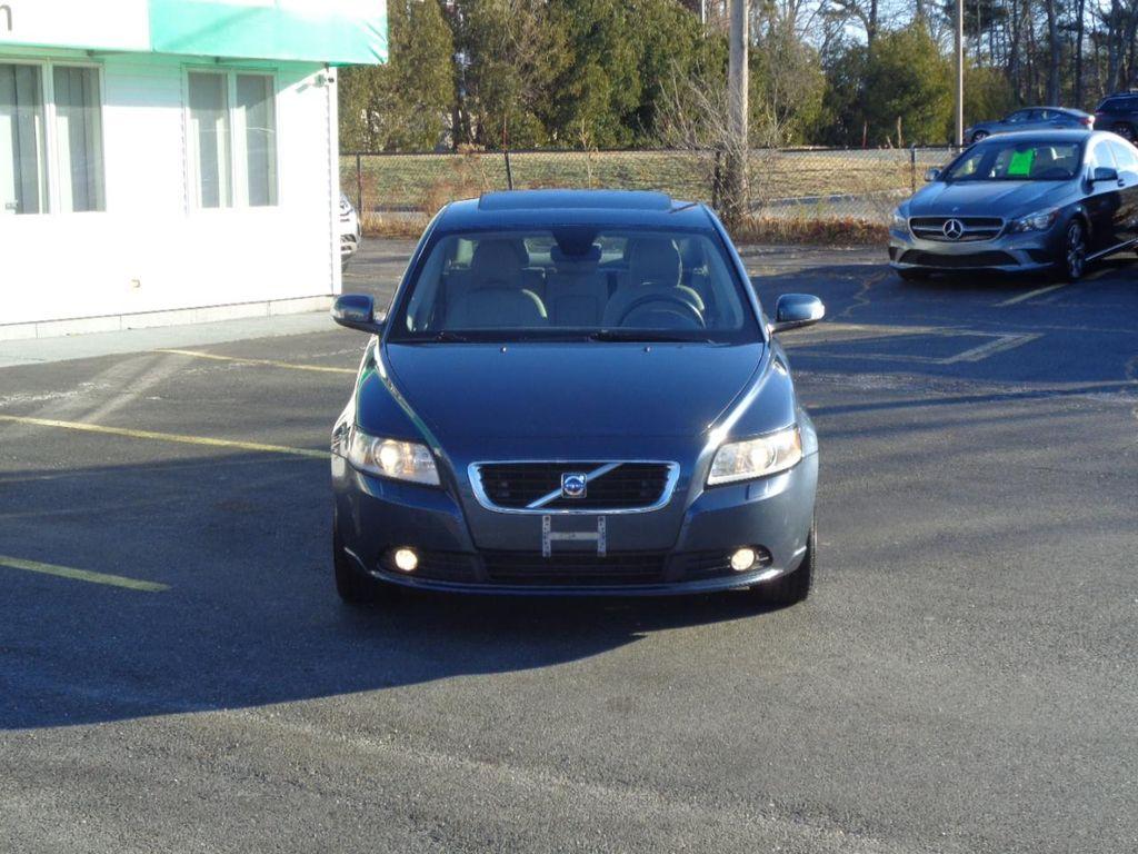 used 2009 Volvo S40 car, priced at $8,495