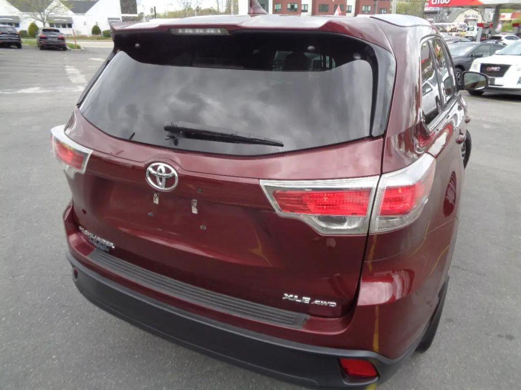 used 2016 Toyota Highlander car, priced at $12,995