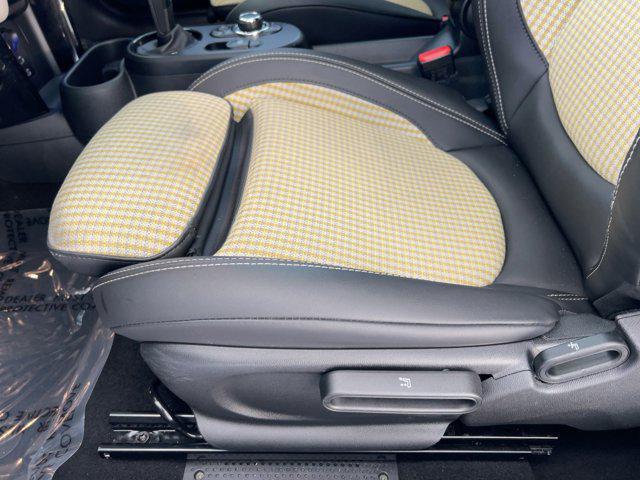 used 2023 MINI Hardtop car, priced at $17,996