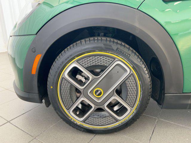 used 2023 MINI Hardtop car, priced at $17,996