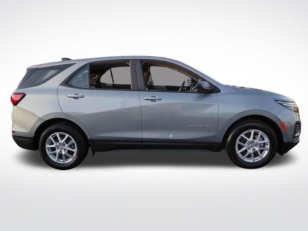 used 2023 Chevrolet Equinox car, priced at $22,488