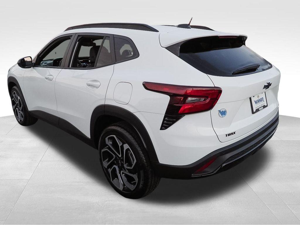 used 2025 Chevrolet Trax car, priced at $23,688