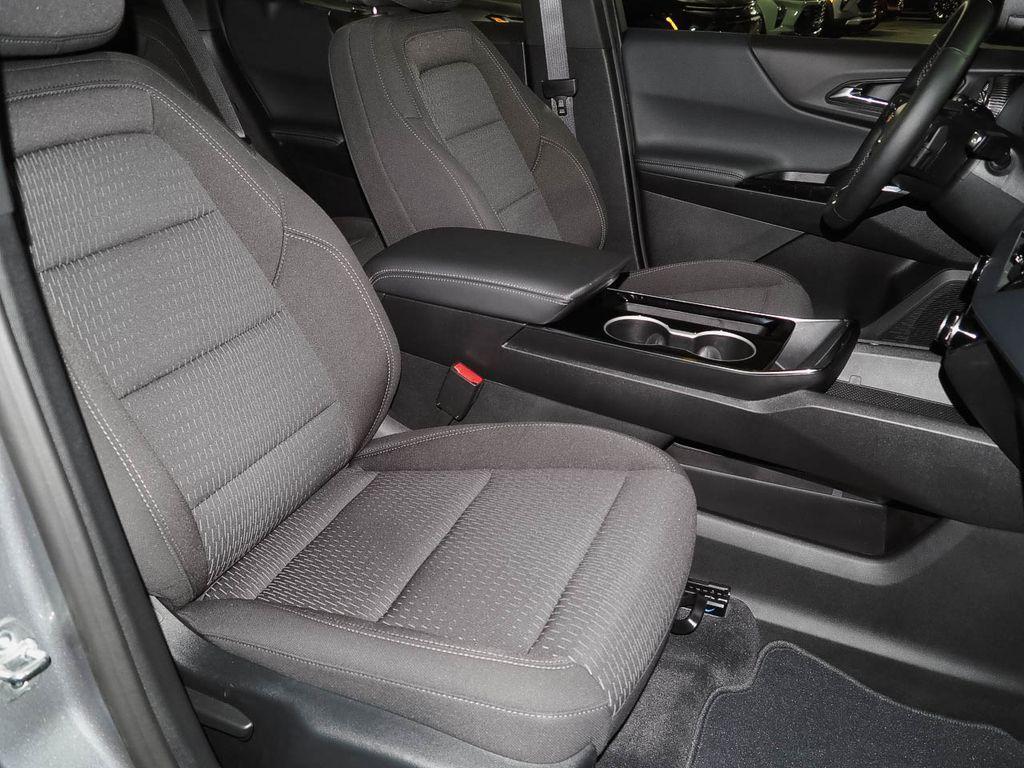 used 2025 Chevrolet Equinox car, priced at $26,245