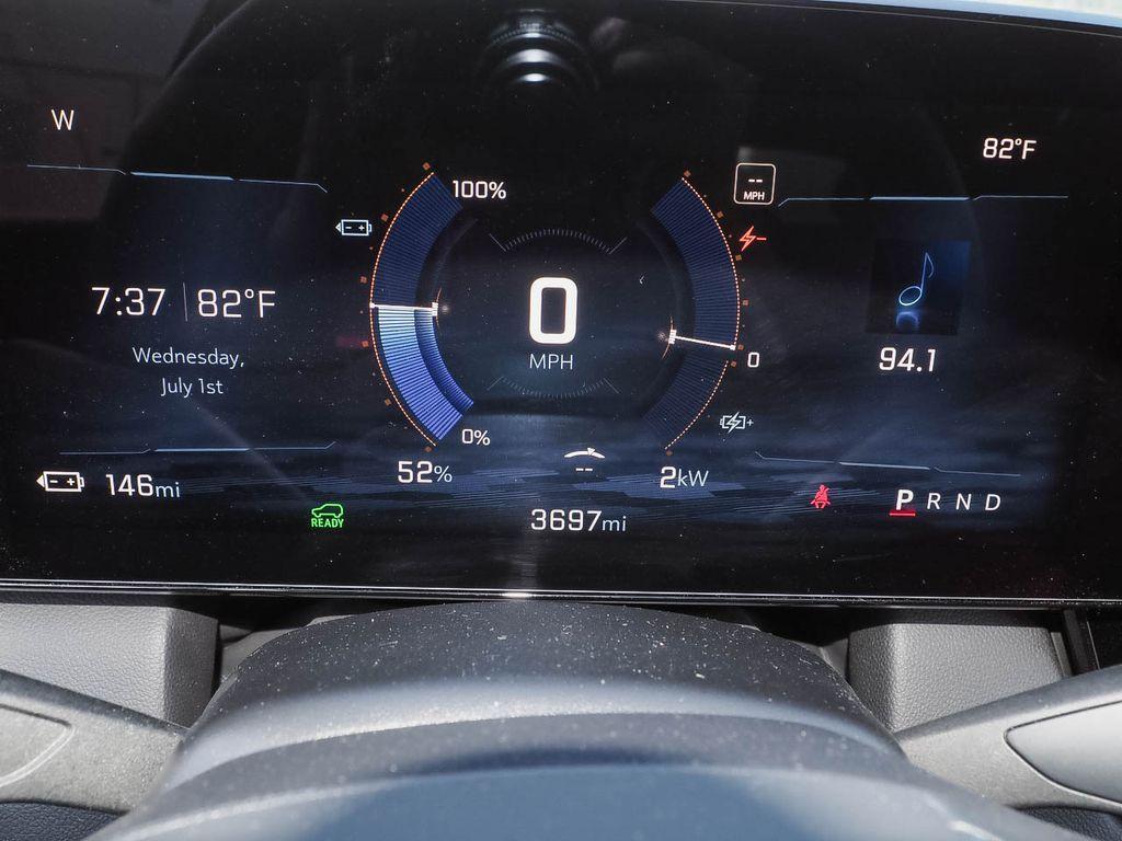 used 2025 Chevrolet Equinox EV car, priced at $30,887