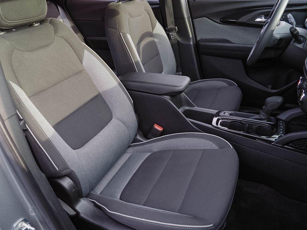 used 2023 Chevrolet TrailBlazer car, priced at $21,255