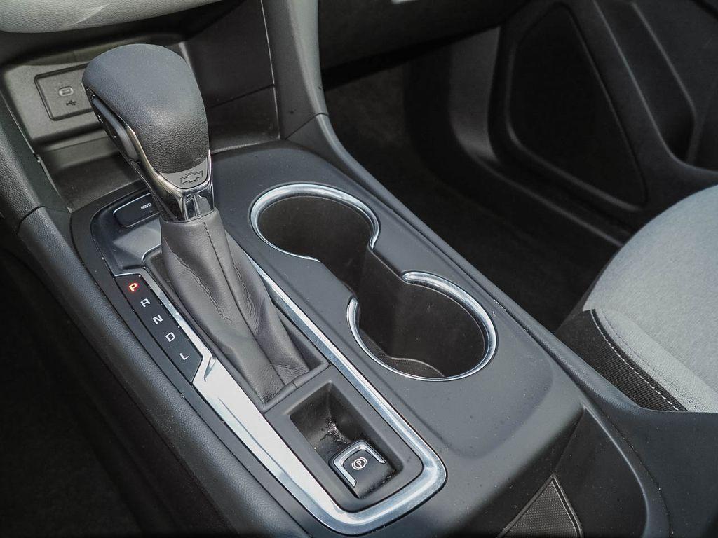 used 2024 Chevrolet Equinox car, priced at $23,235
