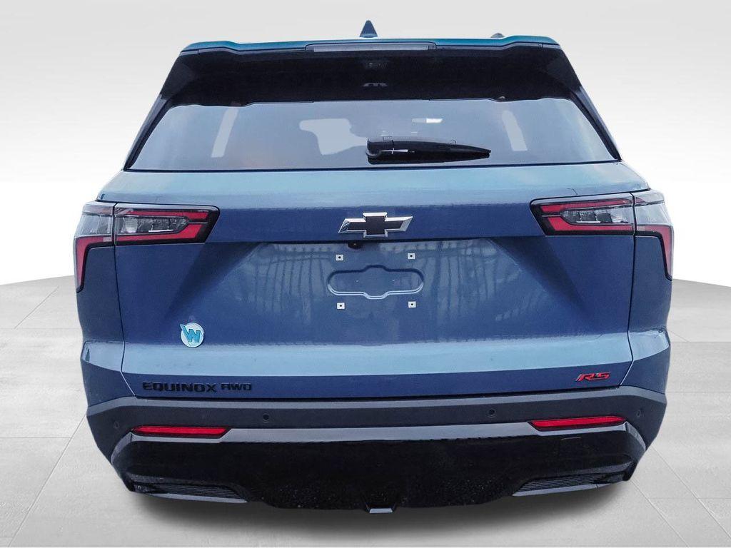 used 2025 Chevrolet Equinox car, priced at $32,020