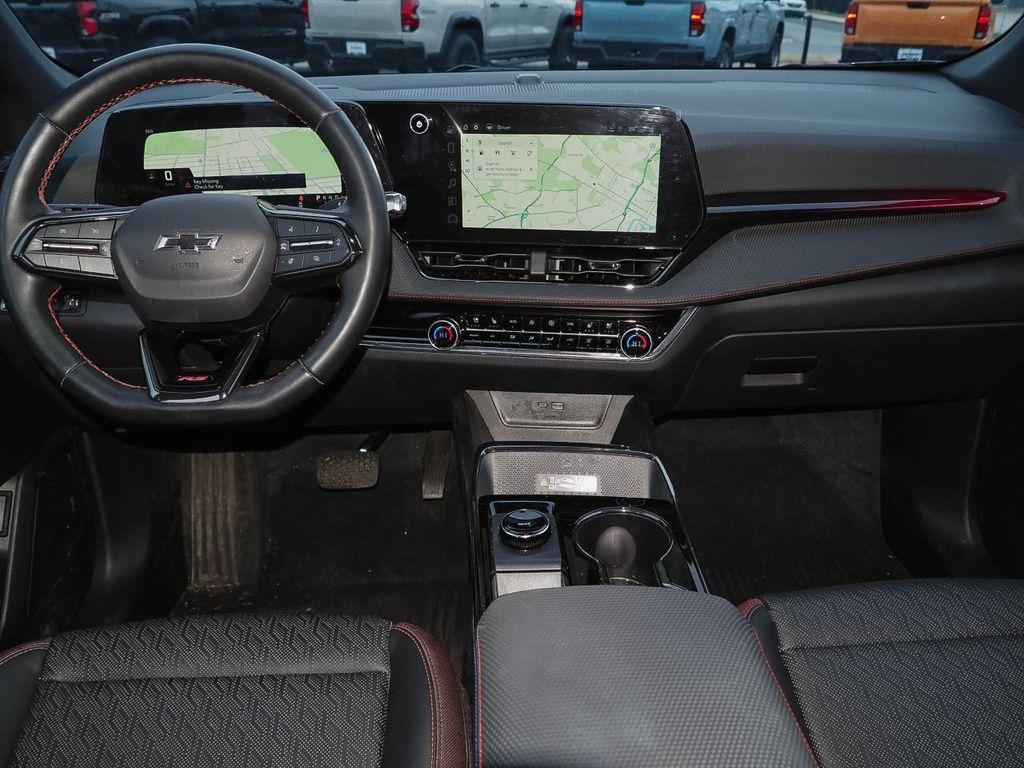 used 2025 Chevrolet Equinox car, priced at $32,020