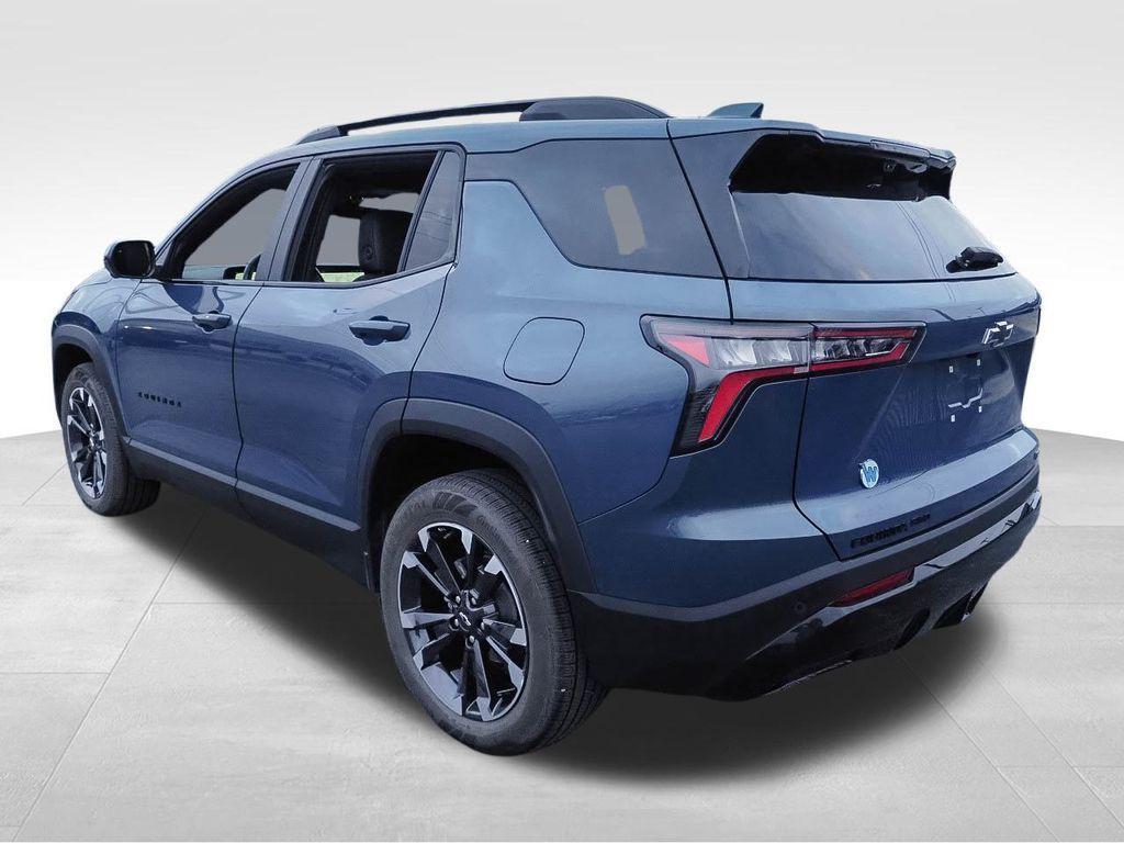 used 2025 Chevrolet Equinox car, priced at $32,020